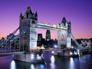 tower_bridge_at_night_london_england
